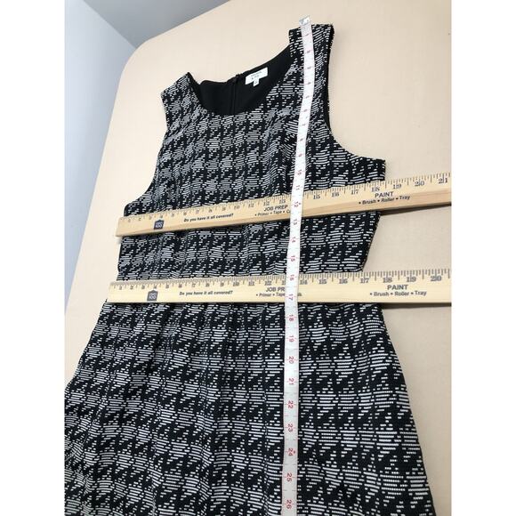 Crown & Ivy Woman Dress 14 Sleeveless Boho Fairy Core Dark Academia Pleated Zip - Picture 9 of 9